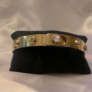 Micheal kors bangle